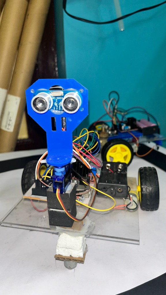 Ultrasonic Obstacle Avoider